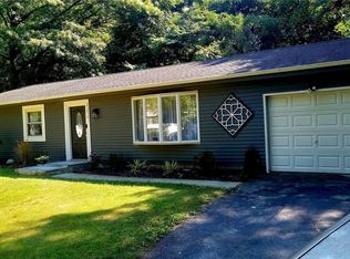 124 Norfleet Ln, Medford, NY 11763