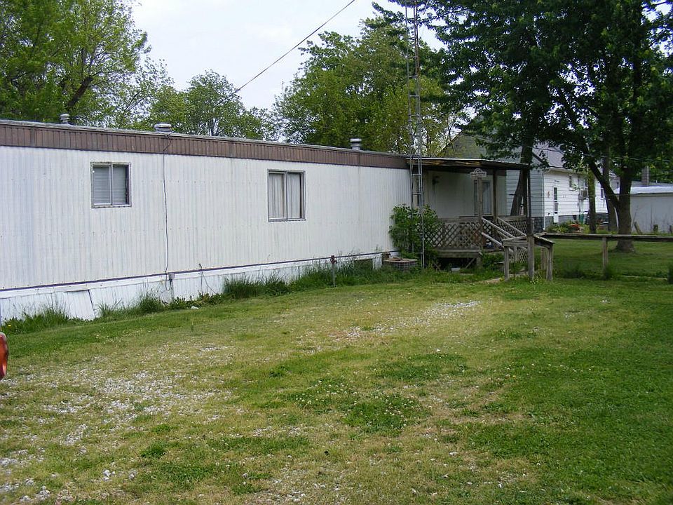 2nd image of 714 W Home St