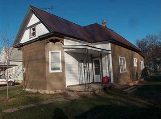 126 S Schuyler St, Ottumwa, IA 52501