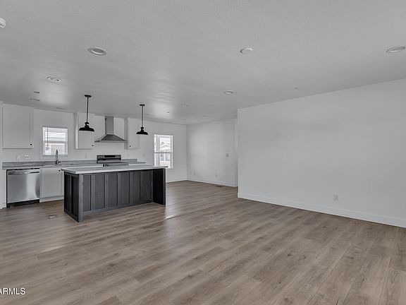 5th image of 211 N Dodson Avenue