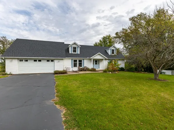14A24 Falling Sun Dr, Apple River, IL 61001