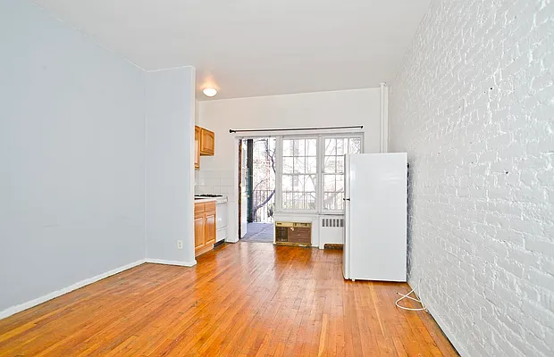 Rented by Prince Real Estate Associates LLC | media 21