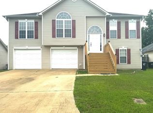 2905 Dotti Dr, Phenix City, AL 36870