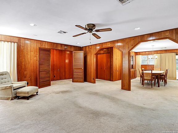 5th image of 322 KILLARNEY DR