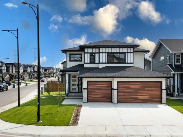 1004 Waterford Dr, Chestermere, AB T1X 2T7