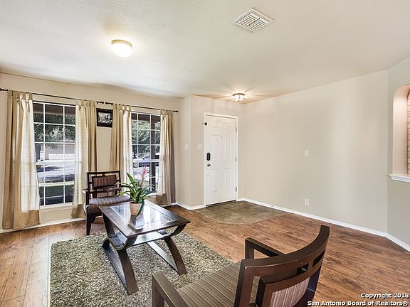 3rd image of 235 Goliad Dr