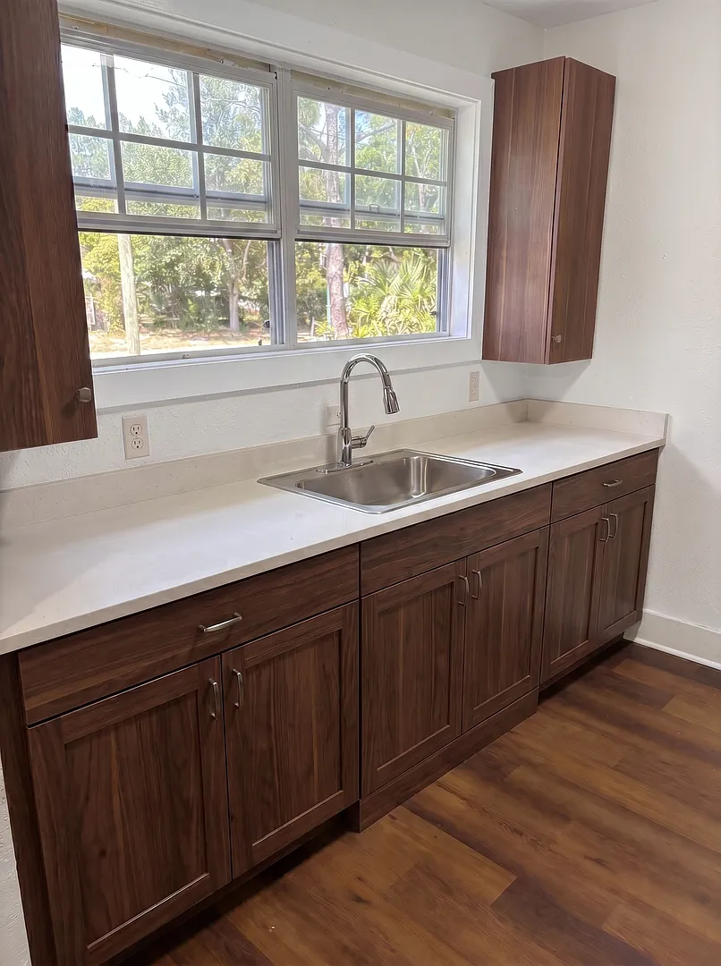 Spacious 4 Bedroom Home in Memphis $1,770/Month | Housing Vouchers Accepted — Photo 2