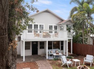 128 35th Ave N, Saint Petersburg, FL 33704