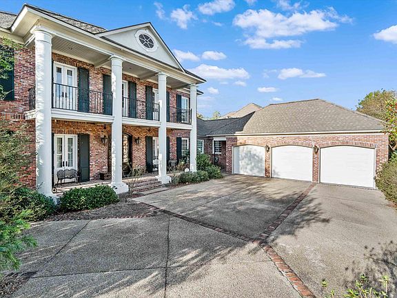 2nd image of 3128 Tradition Ave