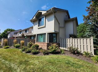 1437 28th Ct, Kenosha, WI 53140