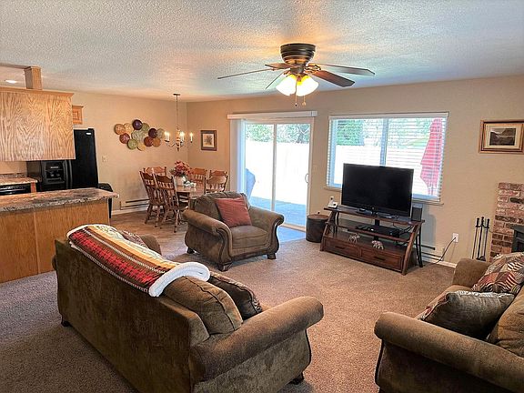 4th image of 21592 Crystal Falls Dr