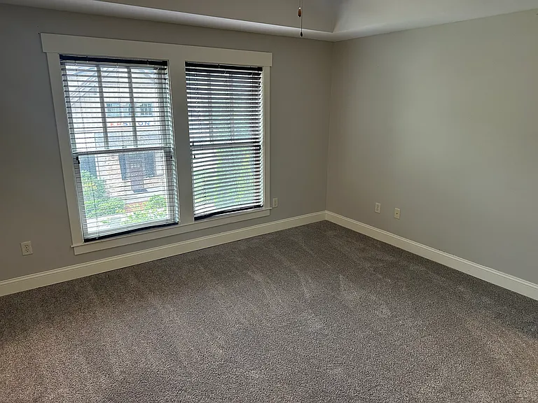 2 Monticello Village Dr #204 — Photo 12