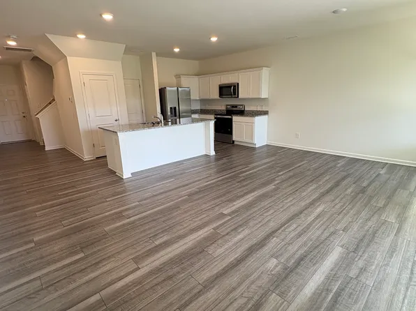 3505 Walker Dr W #D, Wilson, NC 27893