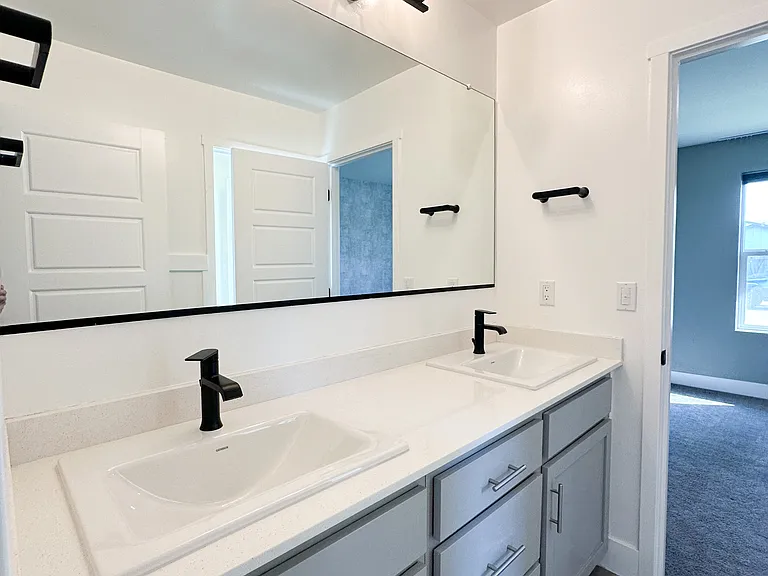 10112 Cooper Lake Ave — Photo 9