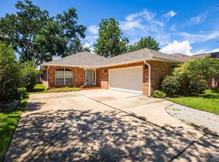 6117 Enclave Dr, Pensacola, FL 32504