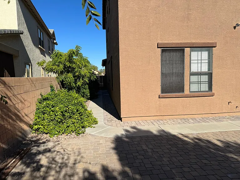 1441 W Flamingo Dr — Photo 20