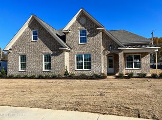 6746 Sunrise Loop E, Olive Branch, MS 38654