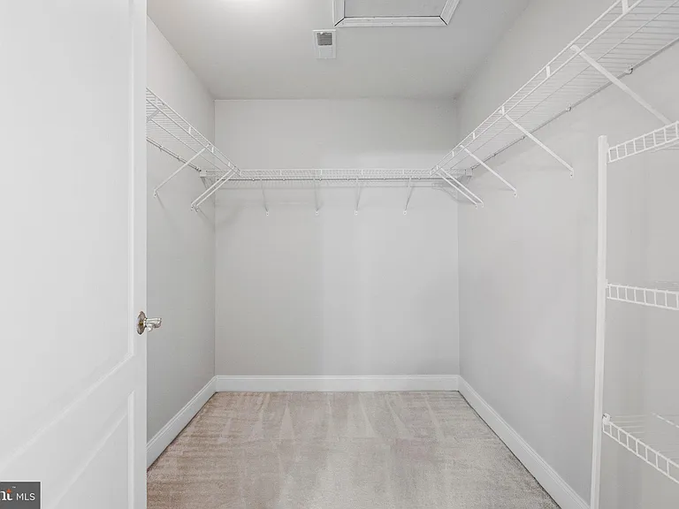 5834 Seven Pines Ct — Photo 26