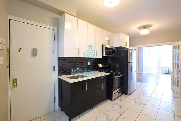 Rented by null | media 17