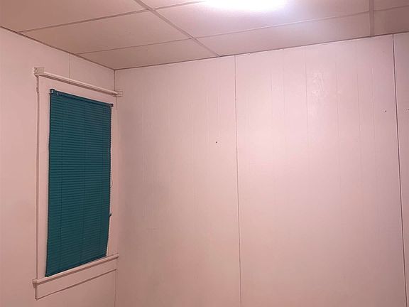 4th image of 409 S Woodlawn Ave