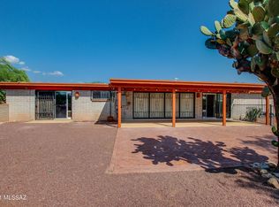 9125 E Indian Hills Rd, Tucson, AZ 85749