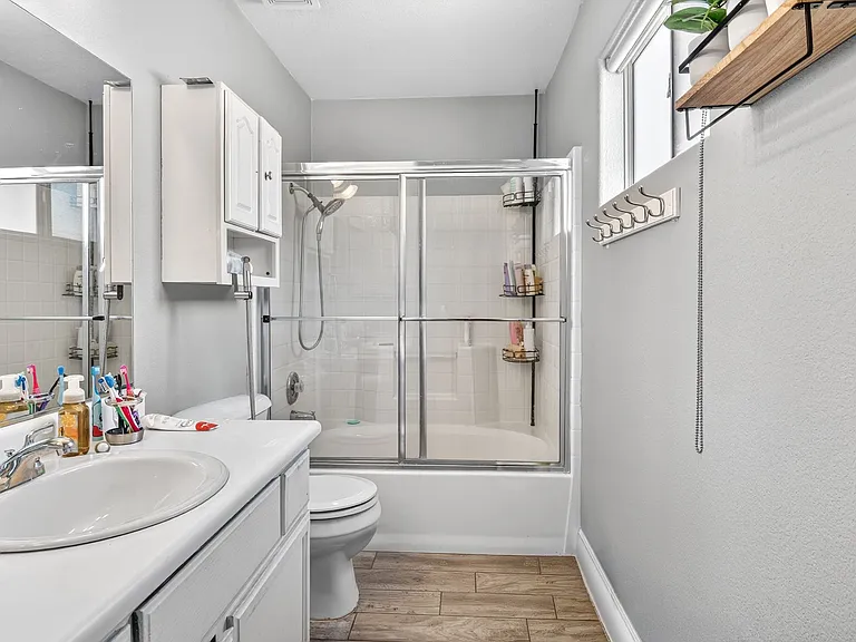 7520 Bowles Dr — Photo 12