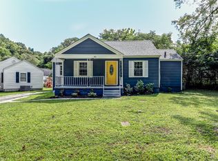 326 Linden Cir, La Follette, TN 37766