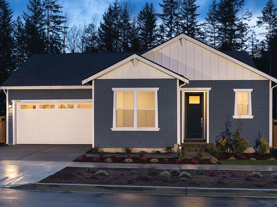 Aquila home design featuring craftsman architecture
