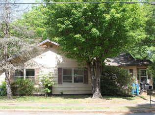 209 Big Springs Ave, Forest City, NC 28043