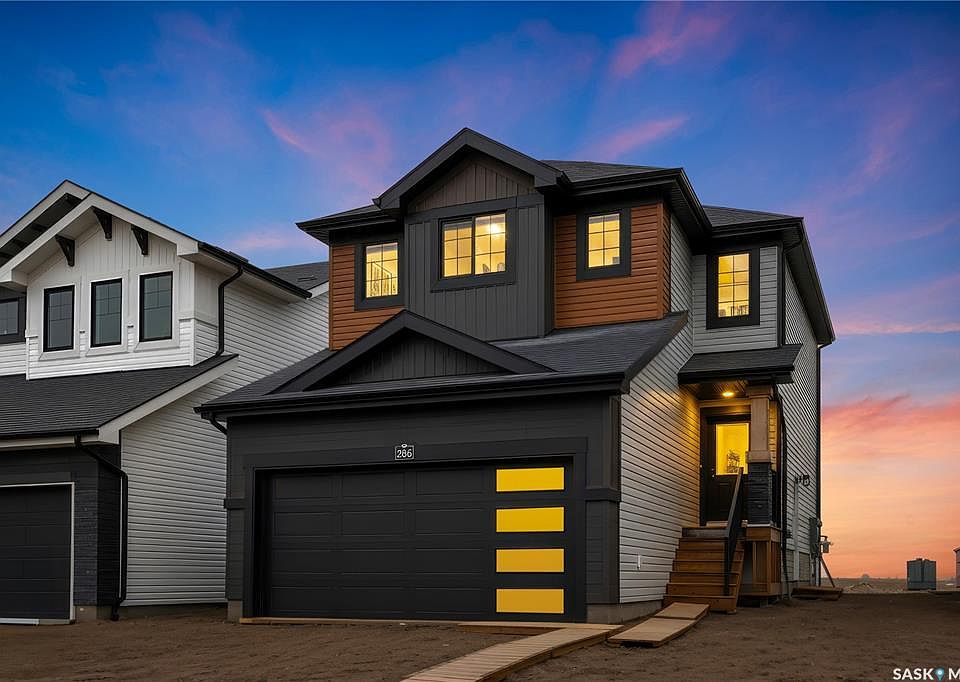 1st image of 286 Froese CRESCENT