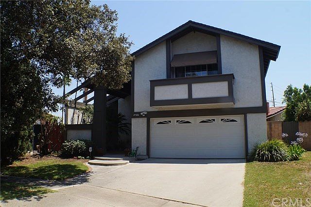 quiet Cul-De-Sac location