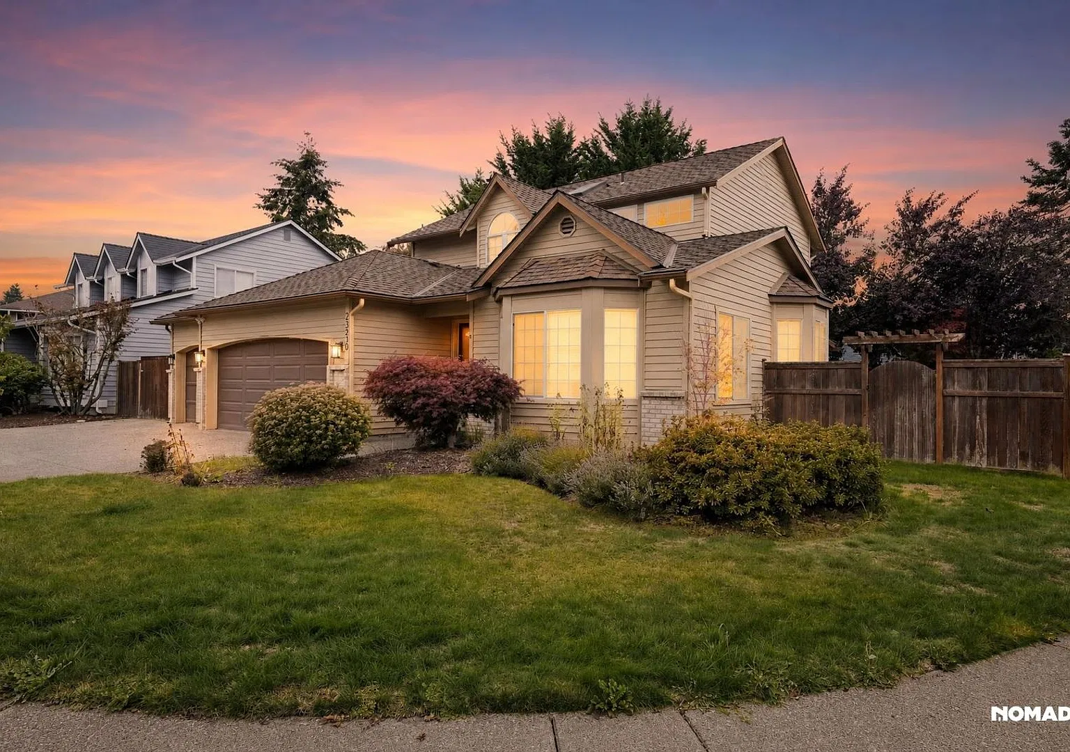 Charming 3BR House in Maple Valley — Photo 1