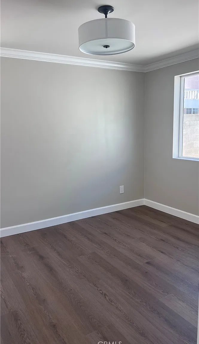 2 bed, 700 sqft, $2,950 — Photo 3