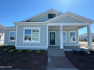 2200 Warbler St, Panama City, FL 32405