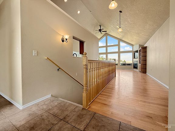 2nd image of 2712 Itani Dr