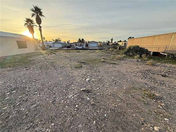 2nd image of 571 Roadrunner Drive
