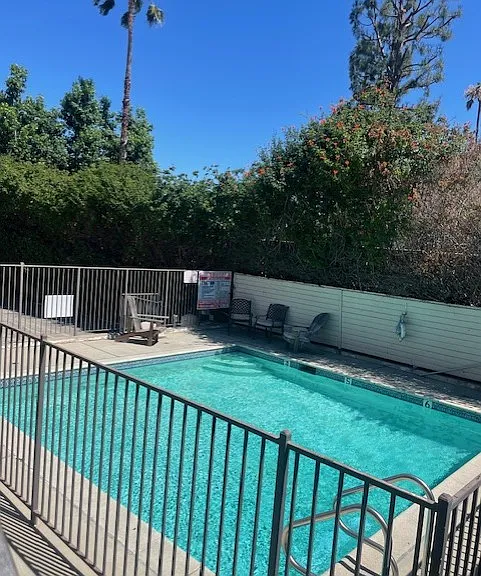 4934 Coldwater Canyon Ave — Photo 6