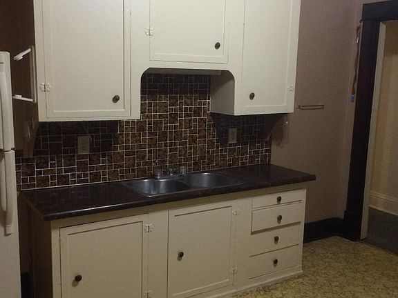 3rd image of 1108 S 12th St #3