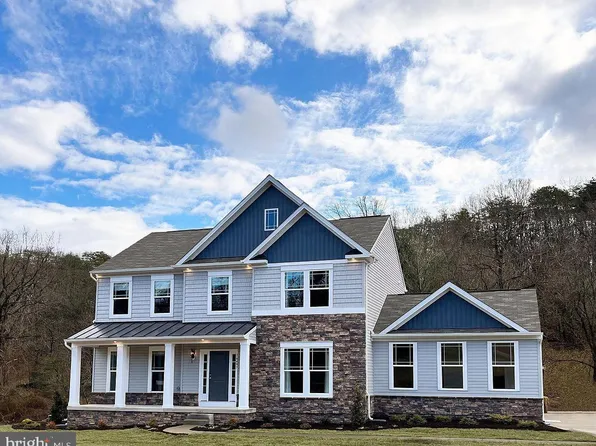 16497 Northwestern Pike, Augusta, WV 26704