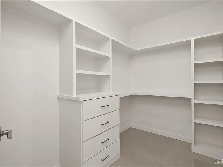 614 Sonny Dr — Photo 10