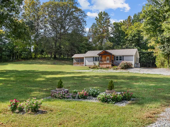 2591 New Dry Hollow Rd, Cumberland Furnace, TN 37051
