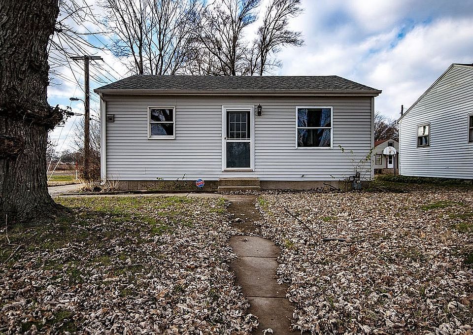 1st image of 309 Capital Ave