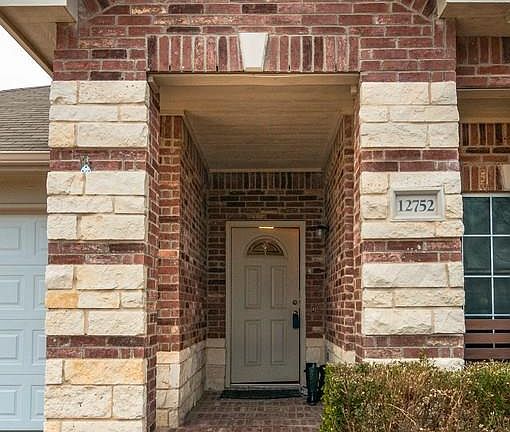 2nd image of 12752 Cedar Hollow Dr