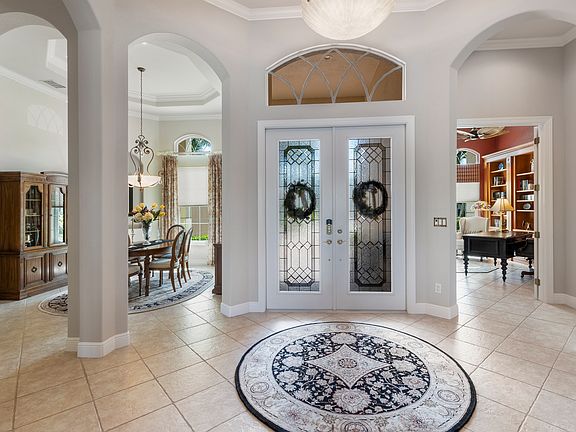2nd image of 8444 Sedonia Cir