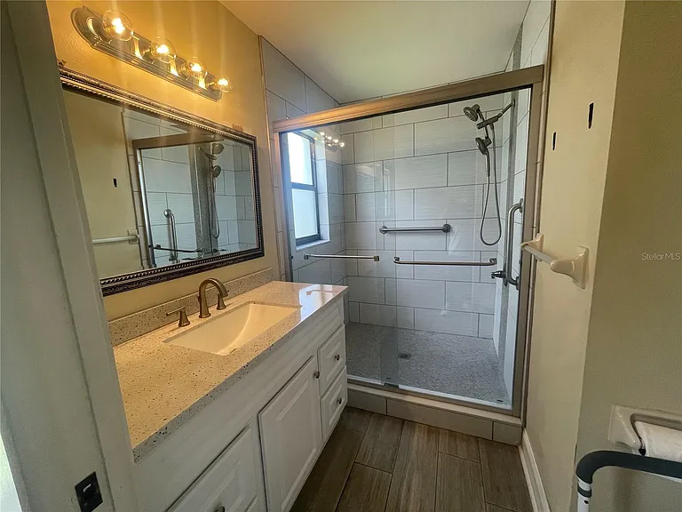 13104 Barth Pl #13104 — Photo 10