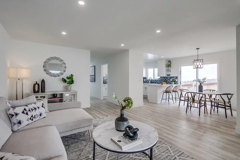 4 bed, 2000 sqft, $5,000 — Photo 2