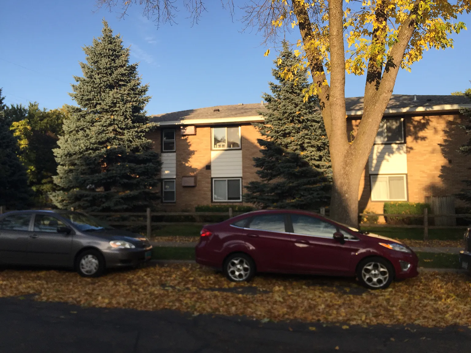 Studio, 450 sqft, $879 — Photo 3