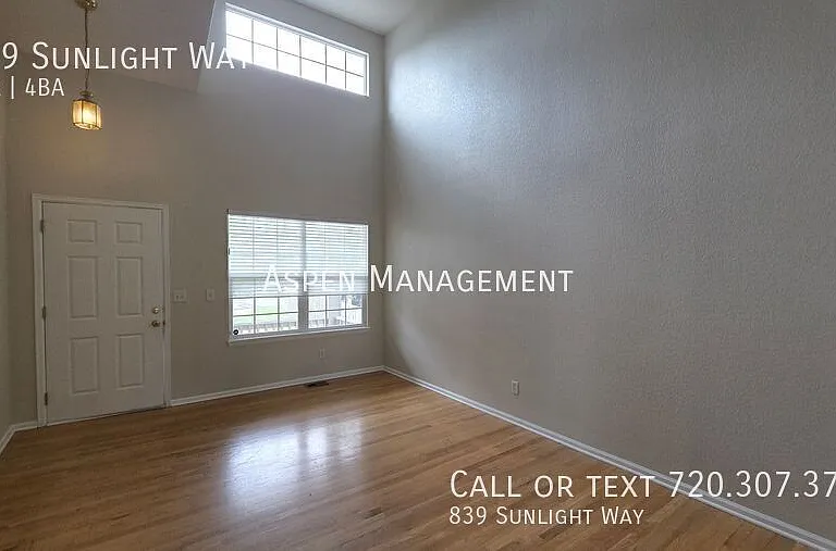 839 Sunlight Way — Photo 5