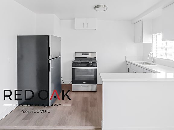 3rd image of 5179 S Western Ave APT 206