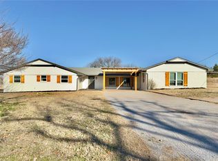 511 Highland Hills Dr, Edmond, OK 73034